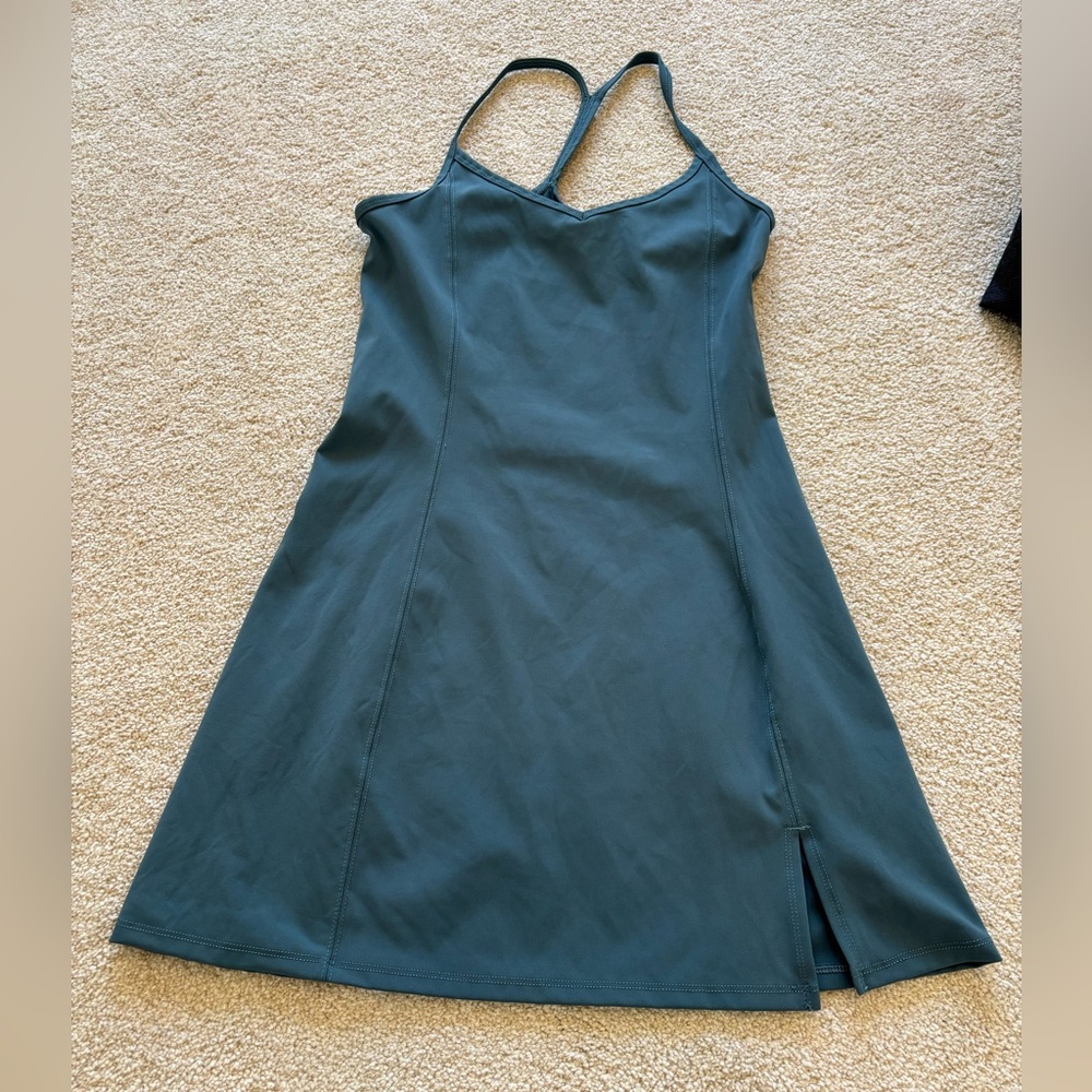 Elegant Teal Sleeveless Dress